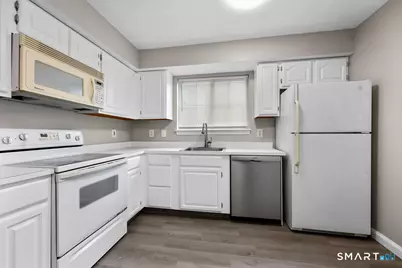 1 Forest Glen Circle #9, Middletown, CT 06457 - Photo 17