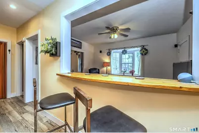 610 Wilmot Avenue #4, Bridgeport, CT 06607 - Photo 7