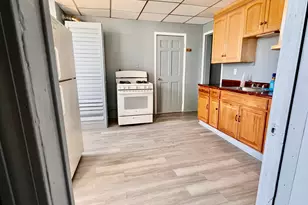1368-1370 E Main St, Bridgeport, CT 06608 - Photo 29