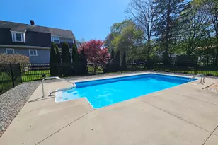 37 William St, Stonington, CT 06379 - Photo 7