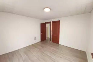 205 Hawkins St, Derby, CT 06418 - Photo 13