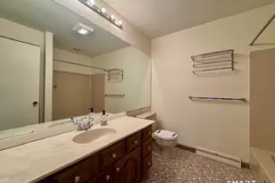 21 Maple Vale Dr, Woodbridge, CT 06525 - Photo 23