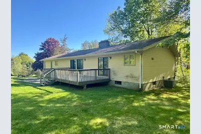 21 Maple Vale Drive, Woodbridge, CT 06525 - Photo 3