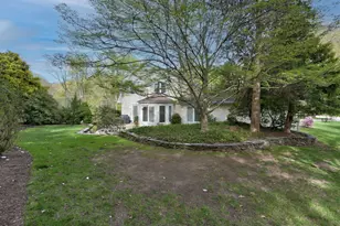 131 Founders Rd, Glastonbury, CT 06033 - Photo 27