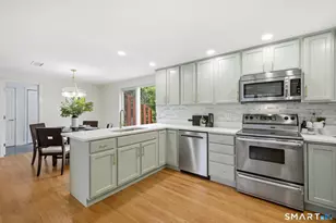 20 Abbe Rd, Enfield, CT 06082 - Photo 9