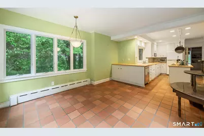 571 Willow Street, Waterbury, CT 06710 - Photo 11