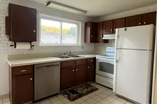 1081 New Haven Rd, Naugatuck, CT 06770 - Photo 3