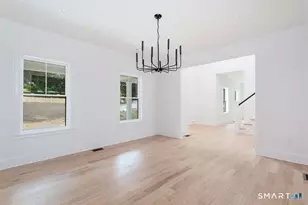 54 Timothy St, Fairfield, CT 06824 - Photo 7