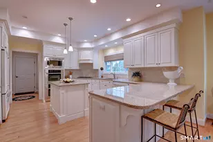 37 Hanover Fields Rd, Glastonbury, CT 06033 - Photo 7