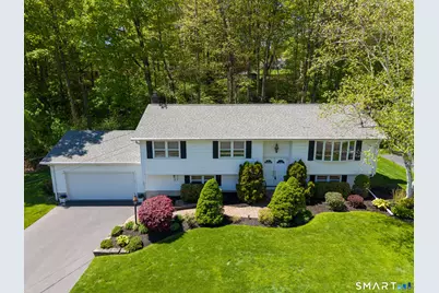 253 Braeside Drive, Hamden, CT 06514 - Photo 3