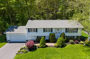 253 Braeside Dr, Hamden, CT 06514 - Photo 3