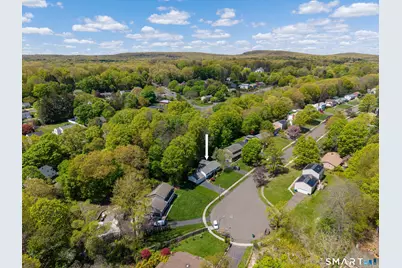 253 Braeside Drive, Hamden, CT 06514 - Photo 31
