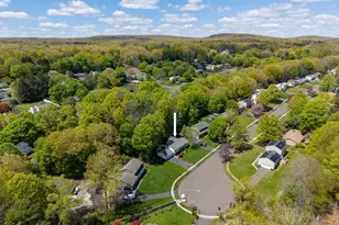 253 Braeside Dr, Hamden, CT 06514 - Photo 31