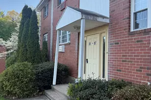 85 Sigwin Dr, Wallingford, CT 06492 - Photo 3