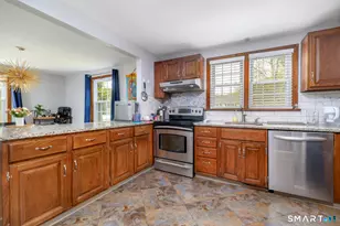 93 Haig Ave, Stamford, CT 06905 - Photo 13