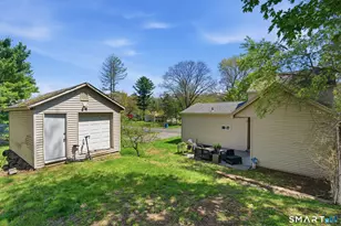 147 Warren Ave, Vernon, CT 06066 - Photo 21
