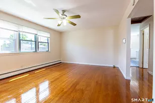 117 Elizabeth Ann Dr, New Haven, CT 06512 - Photo 7