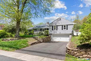 646 Fern St, West Hartford, CT 06107 - Photo 1