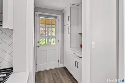 646 Fern Street, West Hartford, CT 06107 - Photo 17