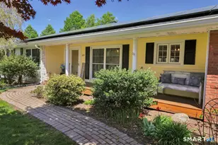 224 Coleman Rd, Middletown, CT 06457 - Photo 3