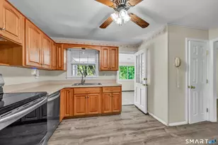 3 Mountain Rd, Danbury, CT 06810 - Photo 9