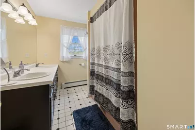 24 Concetta Lane, Bristol, CT 06010 - Photo 27
