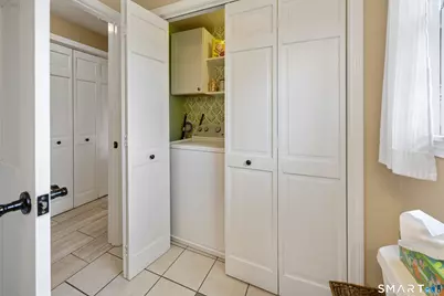 24 Concetta Lane, Bristol, CT 06010 - Photo 13