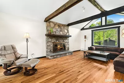 127 Huntingtown Road, Newtown, CT 06470 - Photo 7