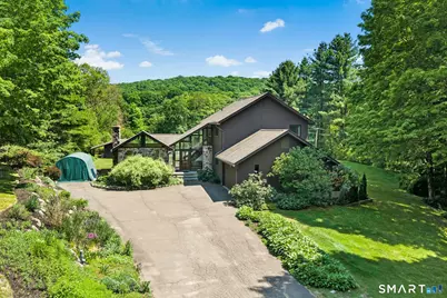 127 Huntingtown Road, Newtown, CT 06470 - Photo 1