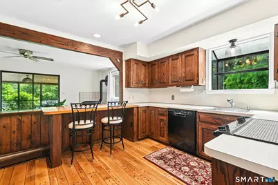 127 Huntingtown Road, Newtown, CT 06470 - Photo 11