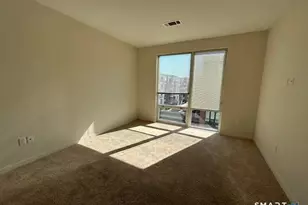 120A Towne St, Stamford, CT 06904 - Photo 11
