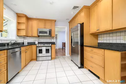 290 Red Fox Road, Stamford, CT 06903 - Photo 13