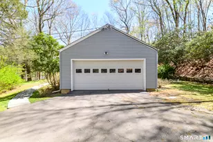 290 Red Fox Rd, Stamford, CT 06903 - Photo 29