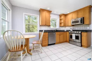 290 Red Fox Rd, Stamford, CT 06903 - Photo 11