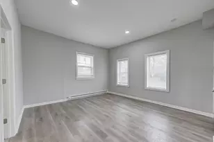 41 E High St, East Hampton, CT 06424 - Photo 11