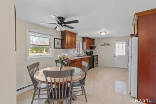 97 Benton Ln, Glastonbury, CT 06033 - Photo 11