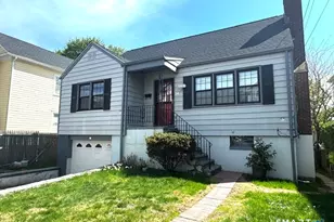24 Homestead Ave, Stamford, CT 06902 - Photo 1