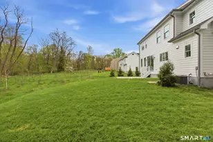 260 Pansy Rd, Fairfield, CT 06824 - Photo 37
