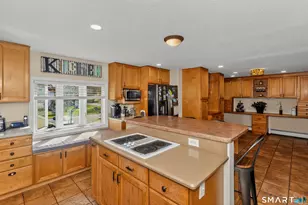 523 Taylor St, Vernon, CT 06066 - Photo 5