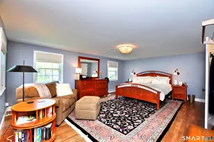 64 Mohegan Dr, West Hartford, CT 06117 - Photo 31
