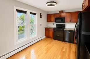 53 Prospect St, Torrington, CT 06790 - Photo 3