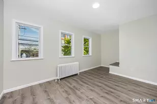 1040 Connecticut Ave, Bridgeport, CT 06607 - Photo 13