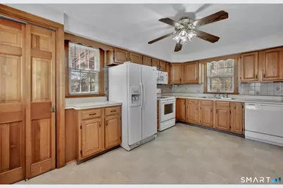 68 Village Street, North Haven, CT 06473 - Photo 5