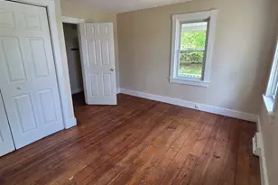 22 Lakeview St, East Hampton, CT 06424 - Photo 5