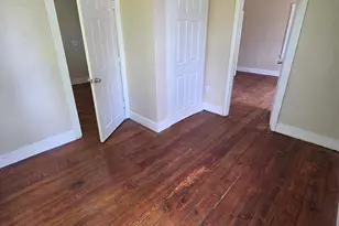 22 Lakeview St, East Hampton, CT 06424 - Photo 7