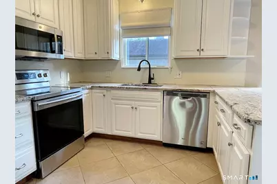 445 Heritage Village #A, Southbury, CT 06488 - Photo 5