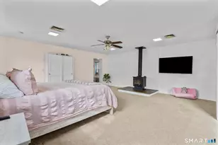 11 Barmore Dr W, Stamford, CT 06905 - Photo 9