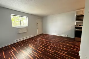 76 Summer St, New London, CT 06320 - Photo 3