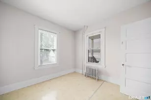 27 Park Ave, Enfield, CT 06082 - Photo 11