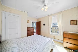 27 Park Ave, Enfield, CT 06082 - Photo 19